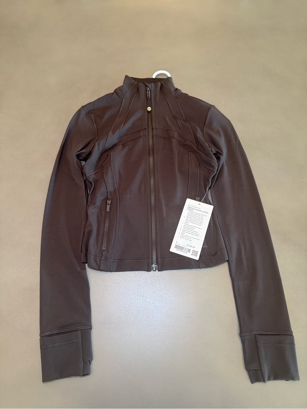 Lululemon Define Cropped Jacket “Nulu” in Brown Size 4